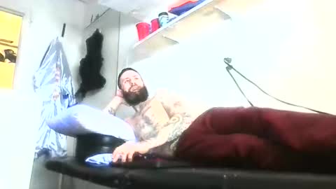 brandonchampagne7 online show from November 2025 08:58:01 AM