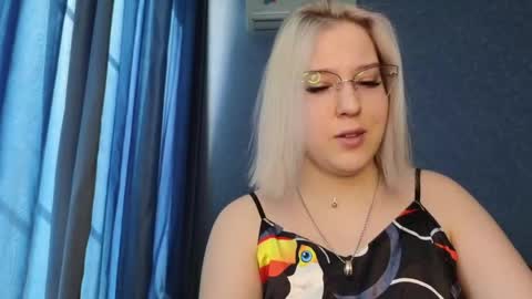 Belle  online show from April 2026 06:16:02 AM