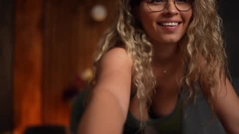 Alex online show from February 2025 07:20:01 AM