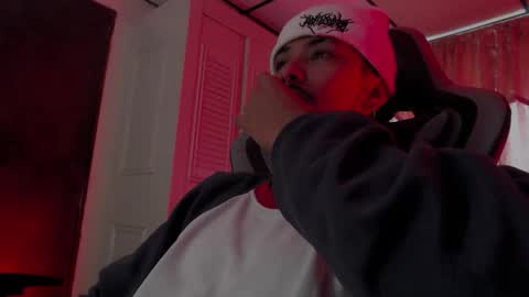 brasi_ online show from February 2026 06:39:01 PM