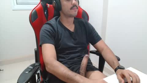 Snapshot of brasilianonca chatting on May 2026 12:30:02 AM brasilianonca online show from May 2026 12:30:02 AM