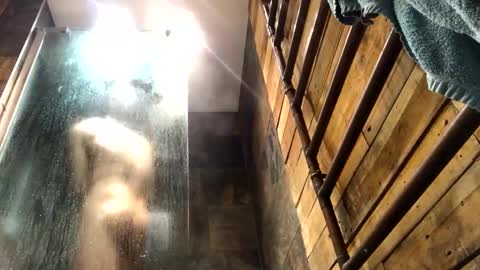 Snapshot of bratdownunder chatting on January 2025 07:17:01 AM Bratdownunder online show from January 2025 07:17:01 AM