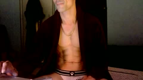 Snapshot of bratdownunder chatting on September 2025 02:15:02 AM Bratdownunder online show from September 2025 02:15:02 AM