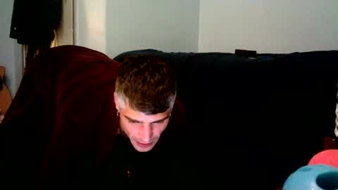 Snapshot of bratdownunder chatting on October 2025 04:11:01 AM Bratdownunder online show from October 2025 04:11:01 AM