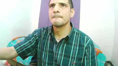 Snapshot of braulio_master chatting on November 2025 01:33:01 AM Braulio online show from November 2025 01:33:01 AM