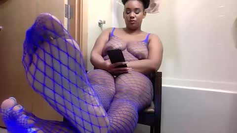 Snapshot of brazilaveaux chatting on November 2025 06:13:02 AM brazilaveaux online show from November 2025 06:13:02 AM