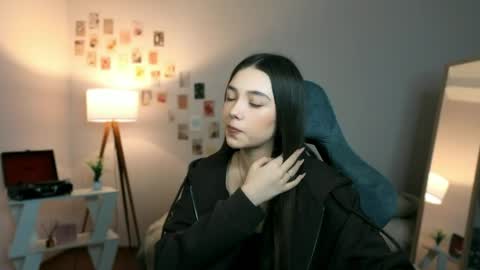 Rachel online show from April 2026 07:30:02 PM