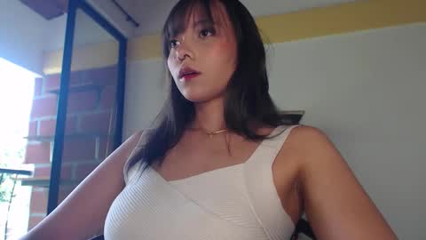 breakfastwithtiffanys online show from November 2025 03:23:02 PM