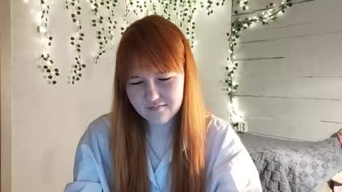 Dina online show from April 2026 04:18:01 AM