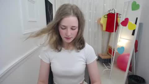 Snapshot of bree_sky chatting on June 2026 11:07:01 AM Bree online show from June 2026 11:07:01 AM