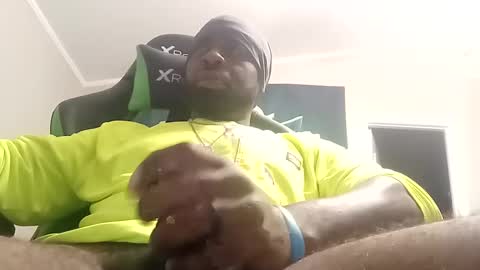 Snapshot of breeze316 chatting on September 2025 10:15:02 AM breeze316 online show from September 2025 10:15:02 AM