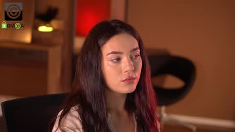 Leah online show from September 2025 03:50:01 AM