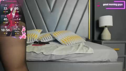 Brenda Time Schedule 0600 - 1400 GMT-5 online show from November 2025 11:03:02 AM