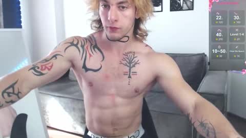 brendan__piks online show from October 2025 09:12:01 AM