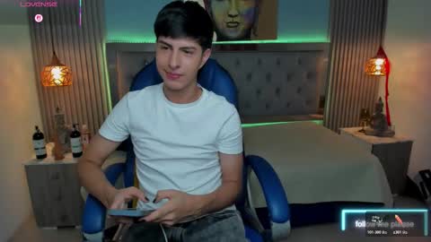 Esteban online show from November 2025 03:06:01 AM