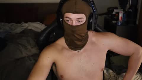 Snapshot of brentonverde chatting on November 2025 10:37:02 PM brentonverde online show from November 2025 10:37:02 PM