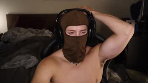 Snapshot of brentonverde chatting on November 2025 12:21:01 AM brentonverde online show from November 2025 12:21:01 AM