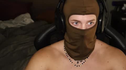 Snapshot of brentonverde chatting on November 2025 12:25:01 AM brentonverde online show from November 2025 12:25:01 AM