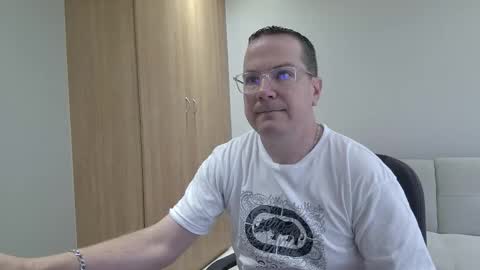 Brett online show from December 2025 09:05:02 AM