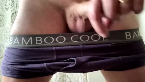 Snapshot of brewfan65 chatting on April 2026 09:42:01 PM brewfan65 online show from April 2026 09:42:01 PM