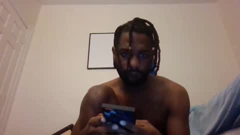 brianforev05 online show from December 2024 12:41:02 PM