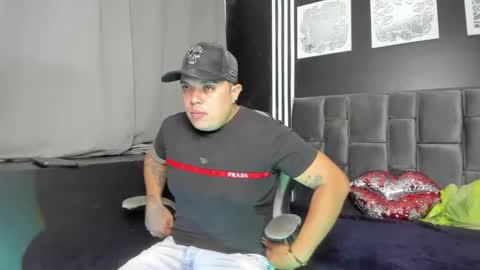 Snapshot of brianhot_fire chatting on December 2025 03:45:02 AM brianhot_fire online show from December 2025 03:45:02 AM