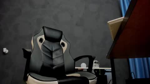 Brian online show from February 2025 10:26:01 AM