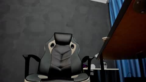 Brian online show from March 2025 05:49:02 AM