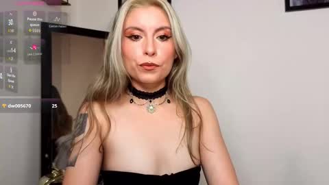 Snapshot of brianna_smoke chatting on September 2025 05:16:01 PM brianna online show from September 2025 05:16:01 PM
