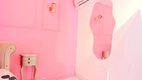 Brianna  online show from December 2024 04:21:02 PM