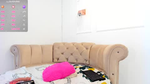 Brianna  online show from February 2025 06:08:02 PM