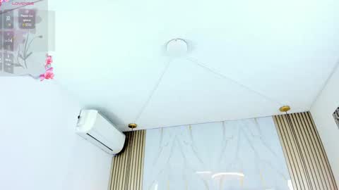 Brianna  online show from September 2025 01:44:02 PM