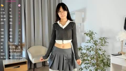 Snapshot of bridgetbottrell chatting on October 2025 01:53:02 AM Hanna online show from October 2025 01:53:02 AM