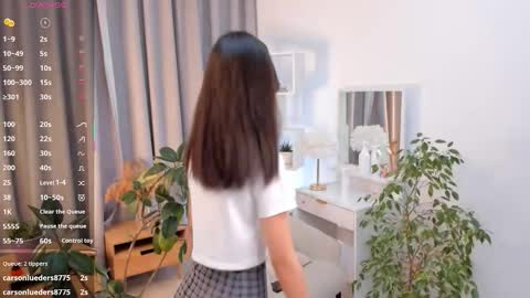 Snapshot of bridgetbottrell chatting on November 2025 03:06:02 AM Hanna online show from November 2025 03:06:02 AM