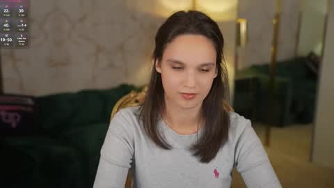 Snapshot of bright_diamonds_054 chatting on October 2025 08:33:02 PM Diamonds Girls online show from October 2025 08:33:02 PM