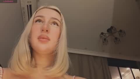 Snapshot of brilliantmichelle chatting on February 2026 05:28:02 PM brilliantmichelle online show from February 2026 05:28:02 PM