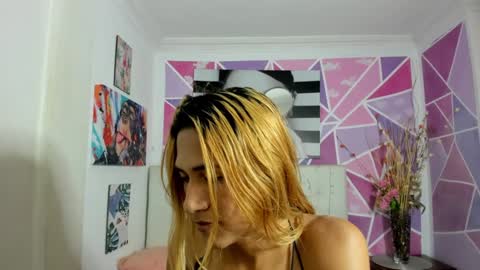 Snapshot of brisahott chatting on January 2025 02:29:02 PM Brisa online show from January 2025 02:29:02 PM