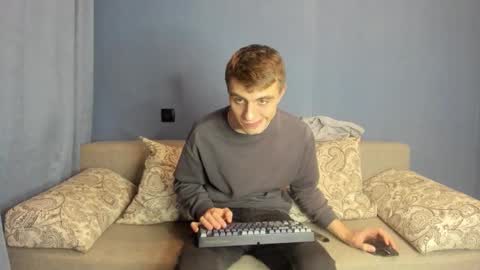 bristlebback online show from October 2025 04:29:02 PM