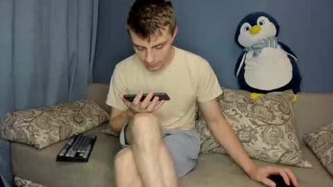 Snapshot of bristlebback chatting on June 2026 05:28:01 PM bristlebback online show from June 2026 05:28:01 PM