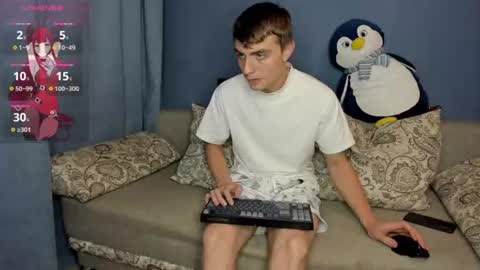 Snapshot of bristlebback chatting on July 2026 05:19:02 PM bristlebback online show from July 2026 05:19:02 PM