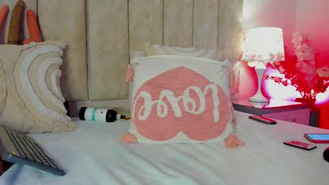 Snapshot of brithanyparker_ chatting on April 2026 07:00:01 AM brithanyparker_ online show from April 2026 07:00:01 AM
