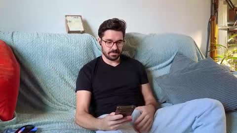 Snapshot of britishpoet chatting on September 2025 04:40:02 PM Callum online show from September 2025 04:40:02 PM