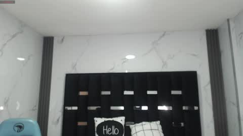 Snapshot of britney_sub chatting on October 2025 02:11:02 AM Britney online show from October 2025 02:11:02 AM