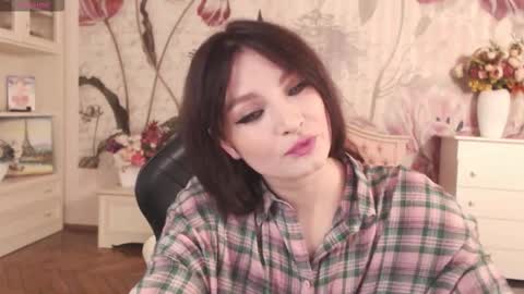 britneybarker online show from September 2025 06:02:02 PM