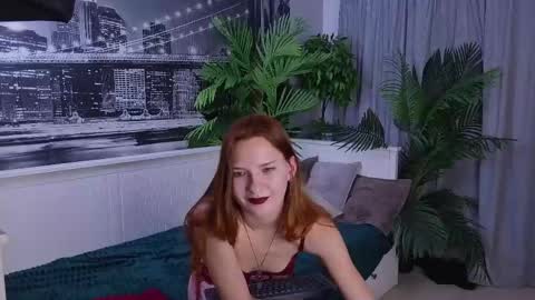 my name is Britney Im 18 years old I love to draw and want to learn to dance online show from April 2026 05:51:01 PM