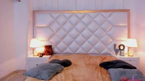 Brittany  online show from October 2025 07:56:01 AM