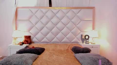 Brittany  online show from January 2026 08:10:02 PM