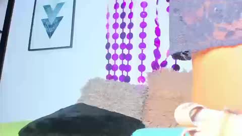 Snapshot of briyit_doll chatting on October 2025 08:53:02 PM BRIYIT online show from October 2025 08:53:02 PM