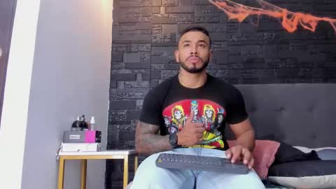 brock_hurn online show from November 2025 08:55:01 PM