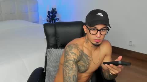 brody_dallas1 online show from April 2026 02:22:02 AM